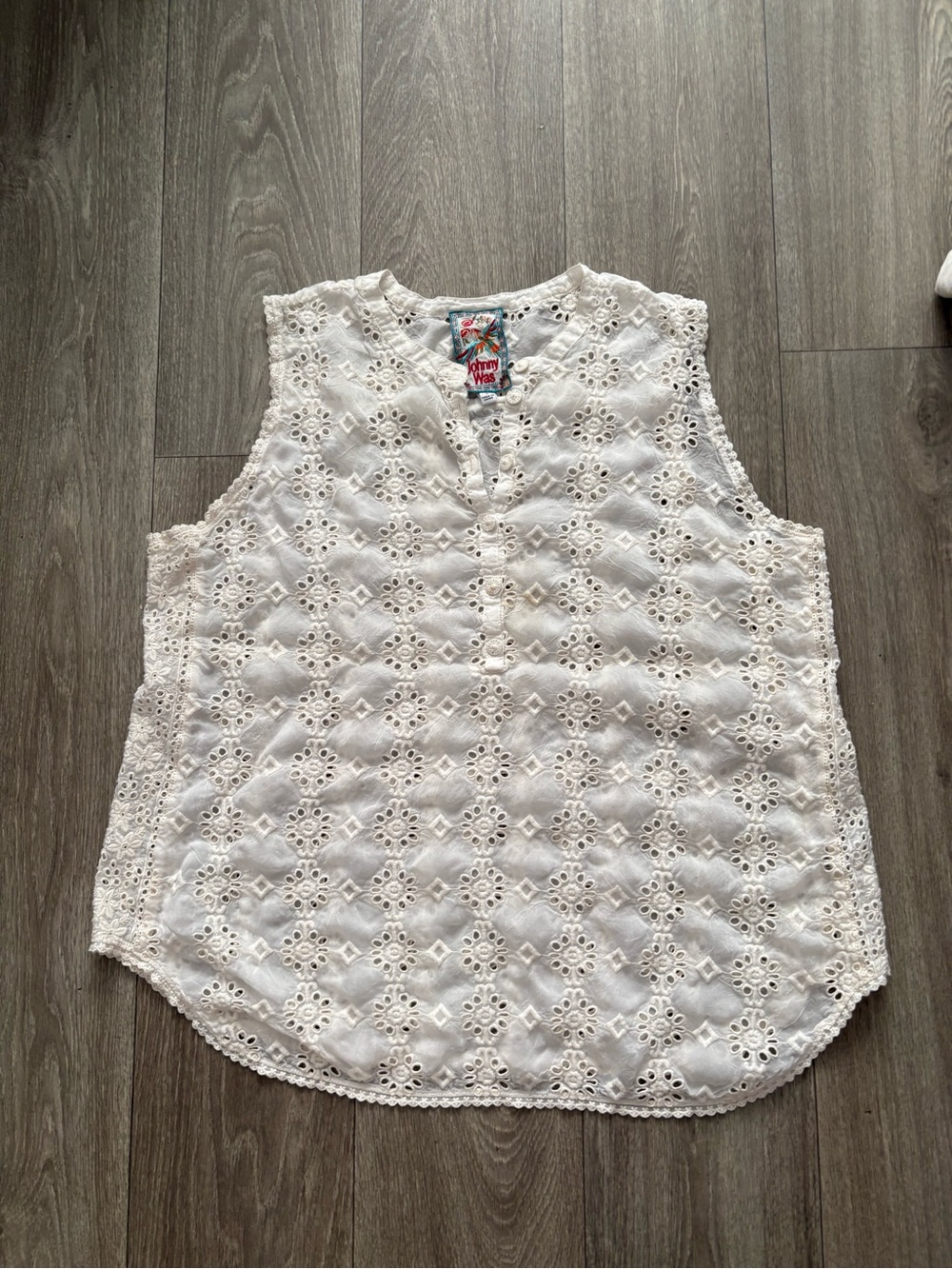 Johnny Was Cream Eyelet Sleeveless Camisole